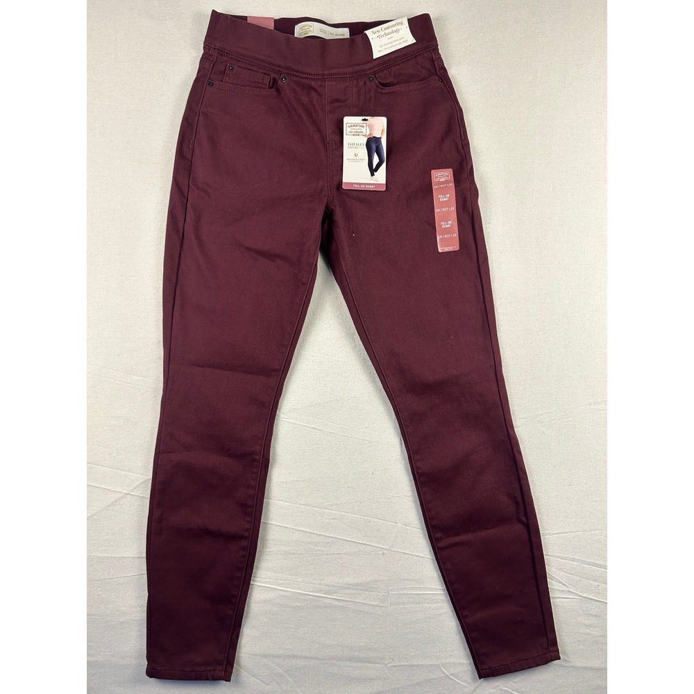 Signature Levi Strauss Gold Totally Shaping Pull-On Skinny Burgundy Jeans 4M W27